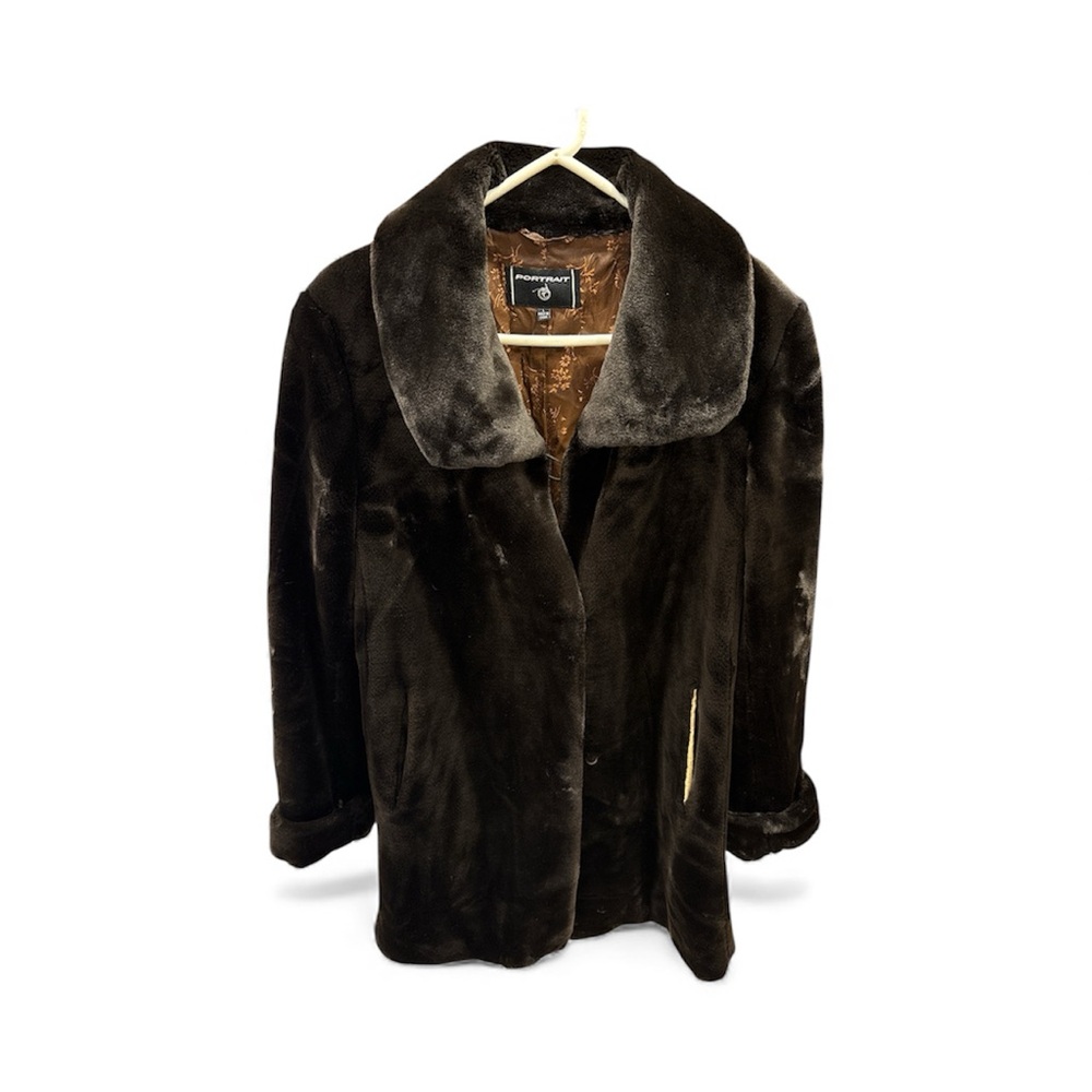Portrait dark brown elegant Faux Fur Coat size L
